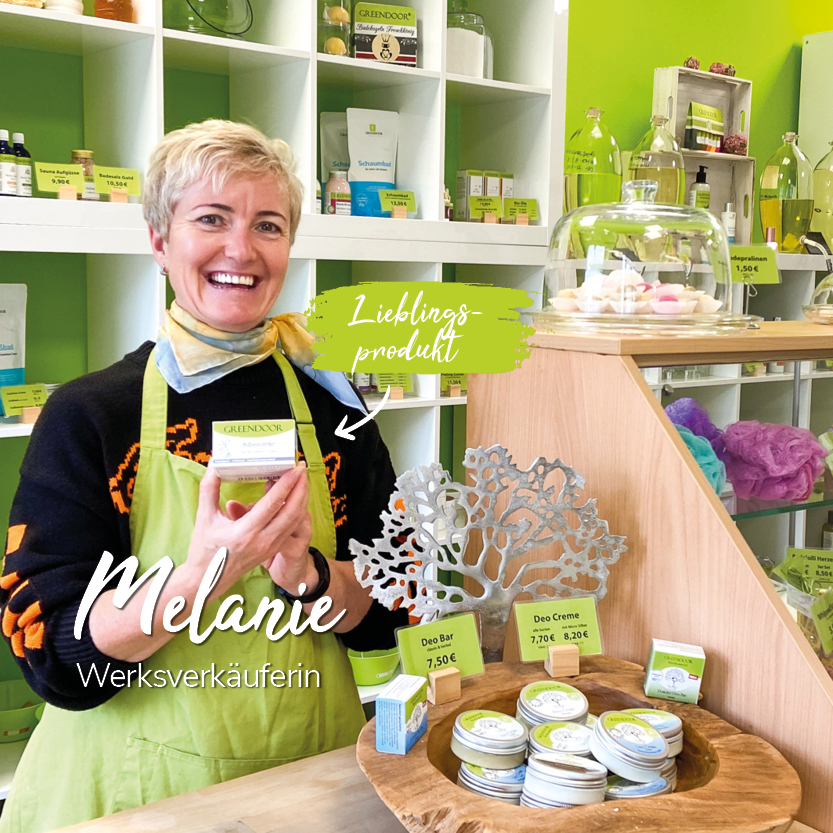 Bildmaterial10_(4) Verkäuferin Melanie im Greendoor Werksverkauf